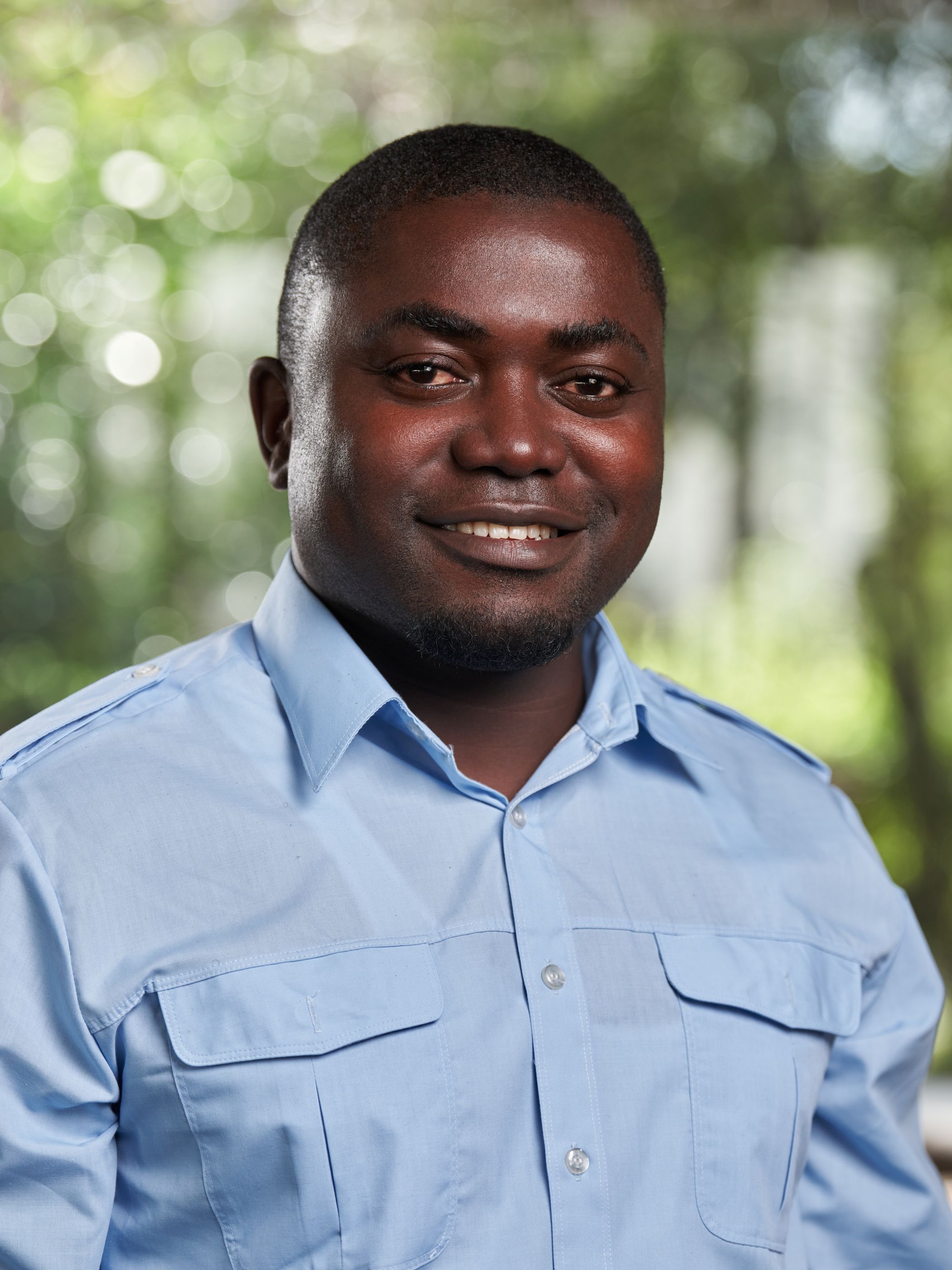 Robert Adamu Shey