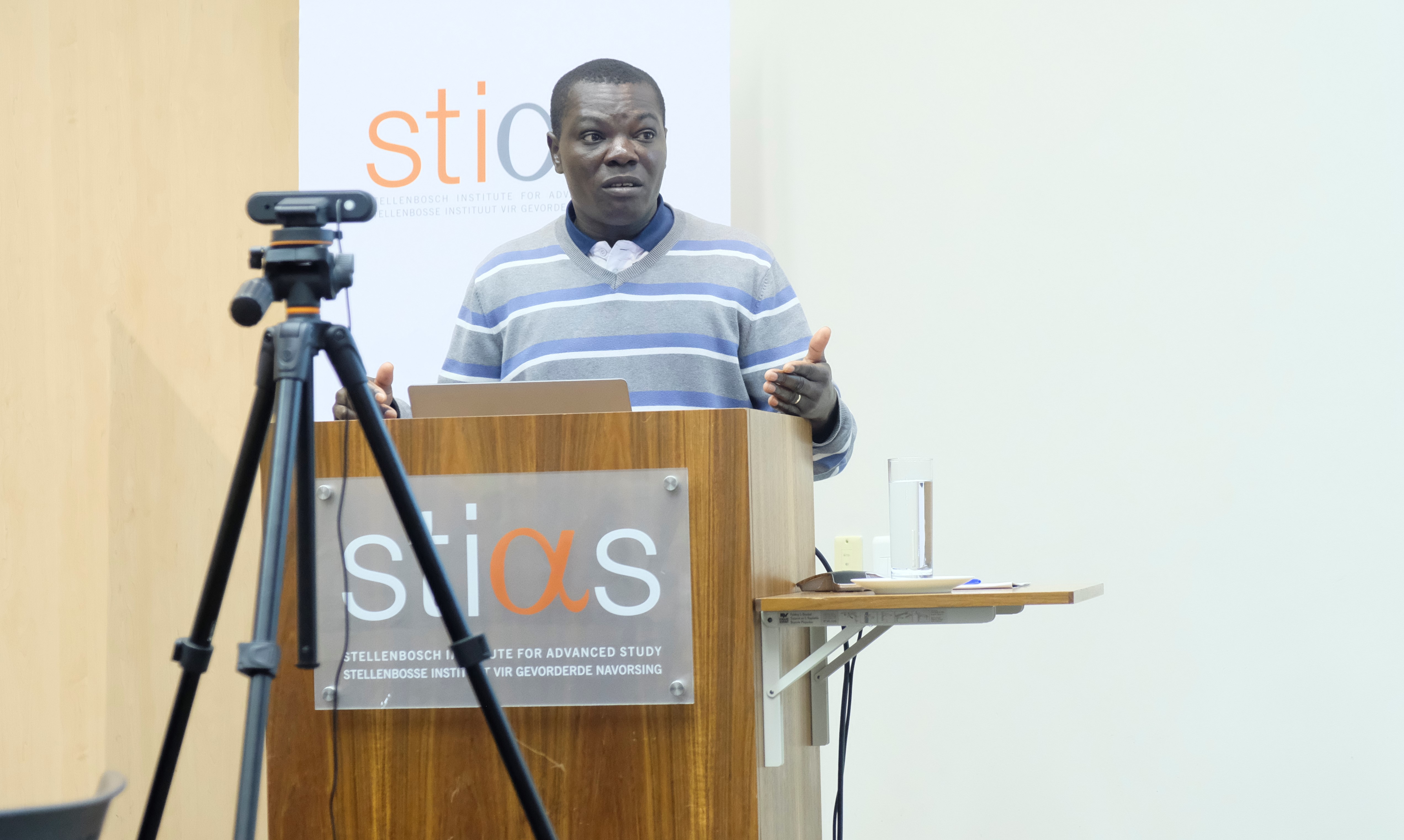 Optimising mass sensors for the tiniest objects - Fellows' seminar by Philippe Djorwé