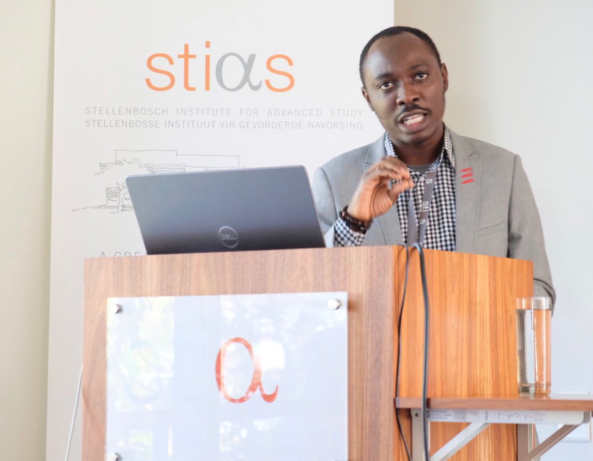 Constitutionalism and the internet in Africa: the emerging challenges - Fellows' seminar by Lukman Abdulrauf