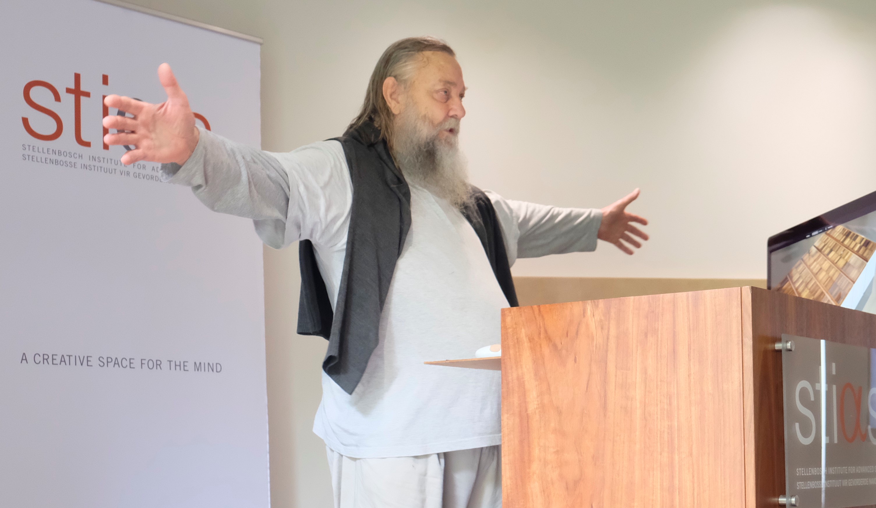 Making the abstract real - Fellows' seminar by Willem Boshoff