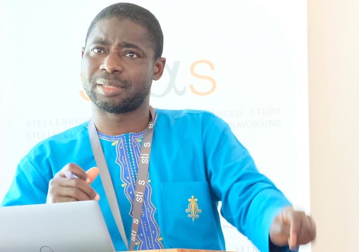 Photo of Finding low-cost, locally appropriate solutions to ensure access to safe drinking water in rural areas - Fellows' seminar by Ismaila Emahi