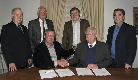 STIAS and Stellenbosch University sign funding agreement