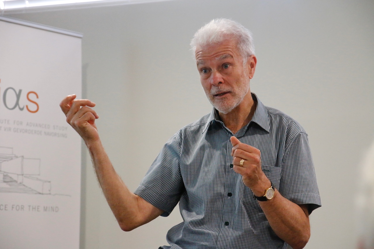 Thumbnail for Lighting up our lives – the challenges of lighting now and in the future - Fellows' seminar by Per Olof Holtz