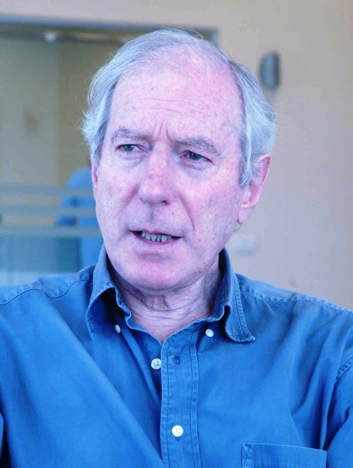 Photo of Raphael Melmed