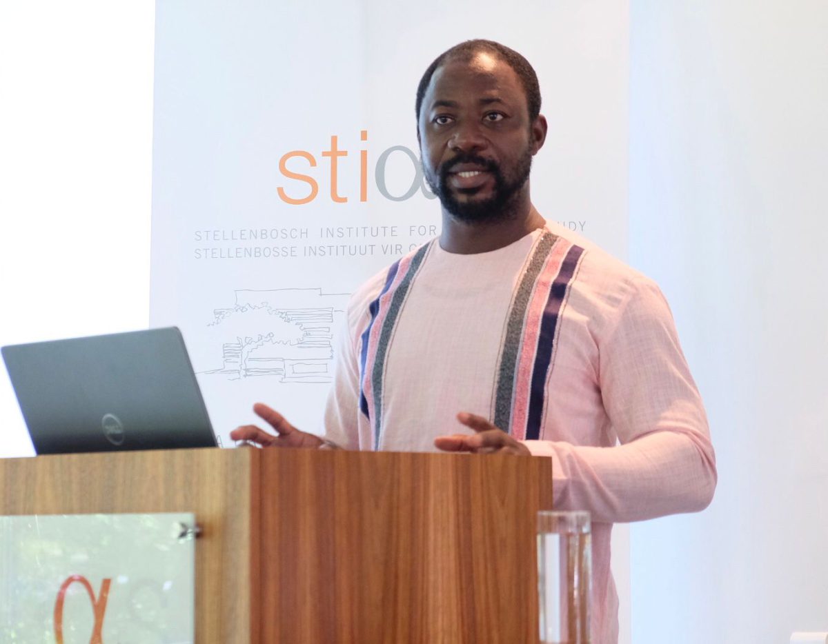 Thumbnail for Decoding seashore harmonies - Fellows' seminar by Eric Otchere