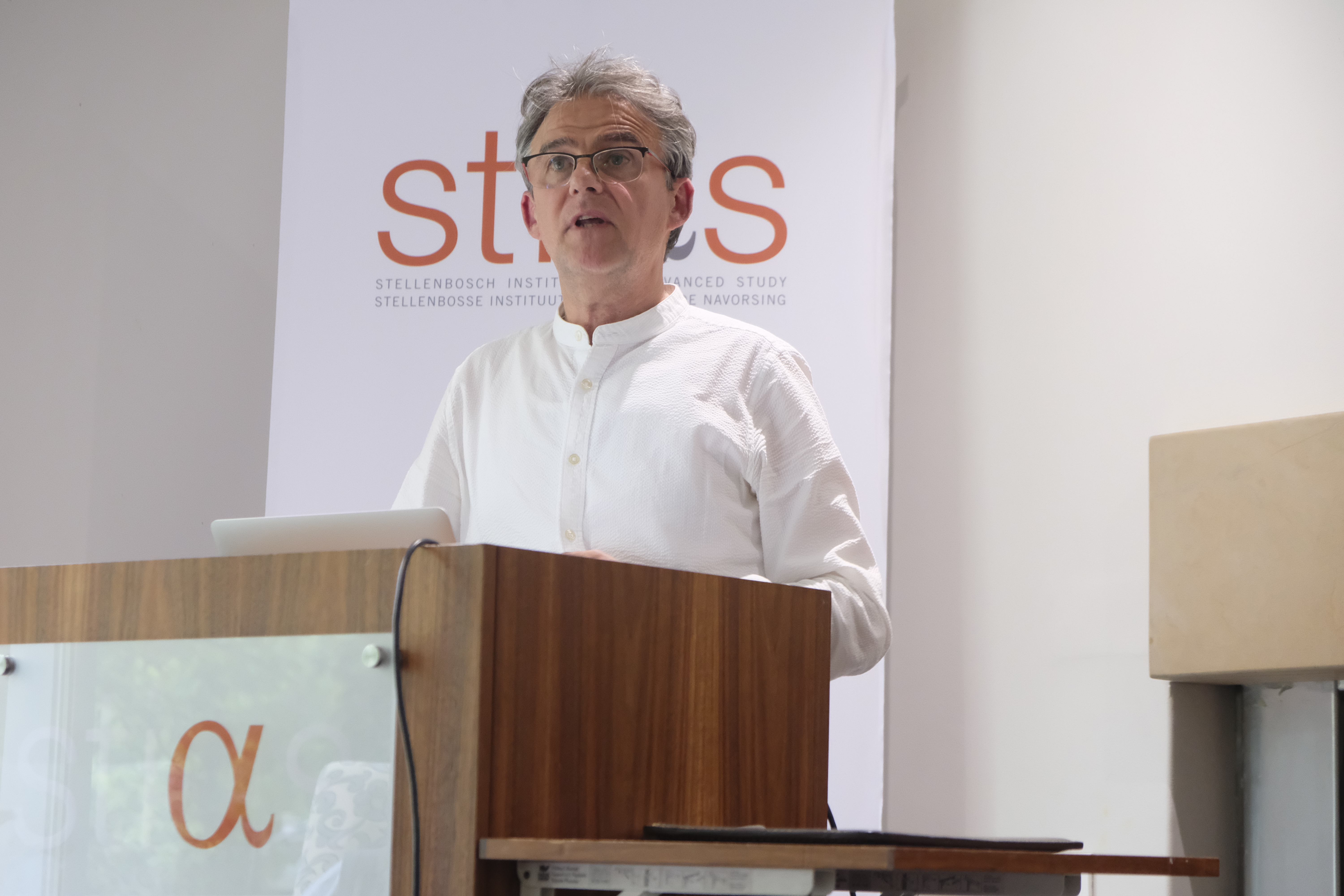 Photo of Understanding the Clocks of Life  - Fellows' seminar by Carlos Ibanez