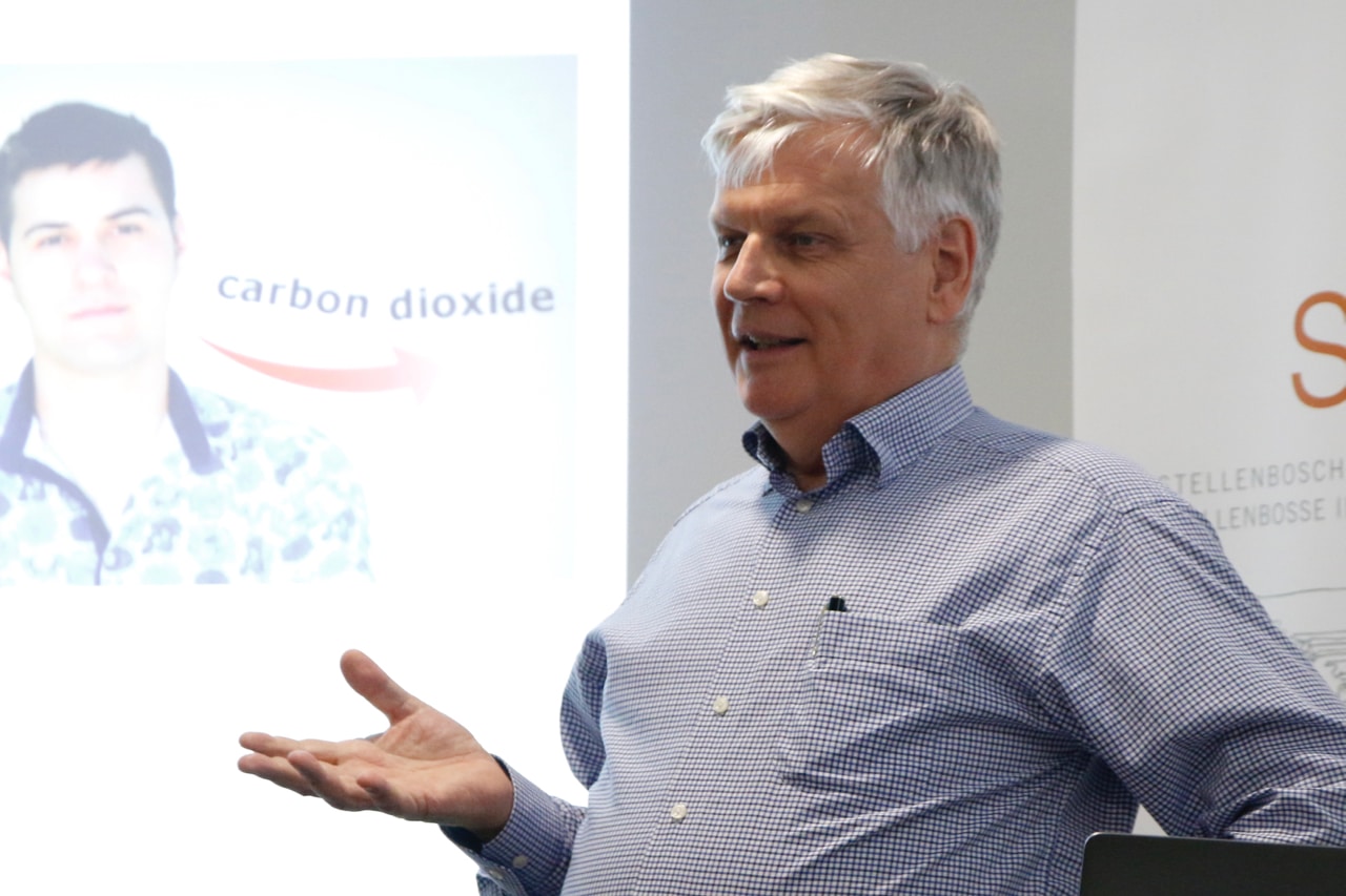 Thumbnail for Looking at the role of mitochondria in cancer  - Fellows' seminar by Nils-Göran Larsson