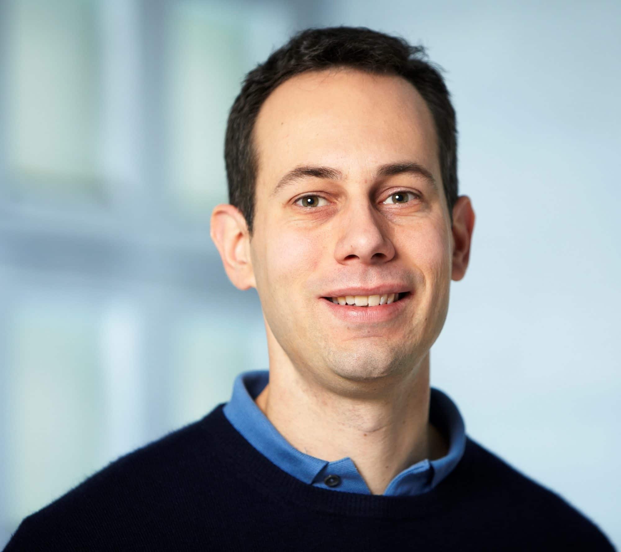 Photo of Renato Renner