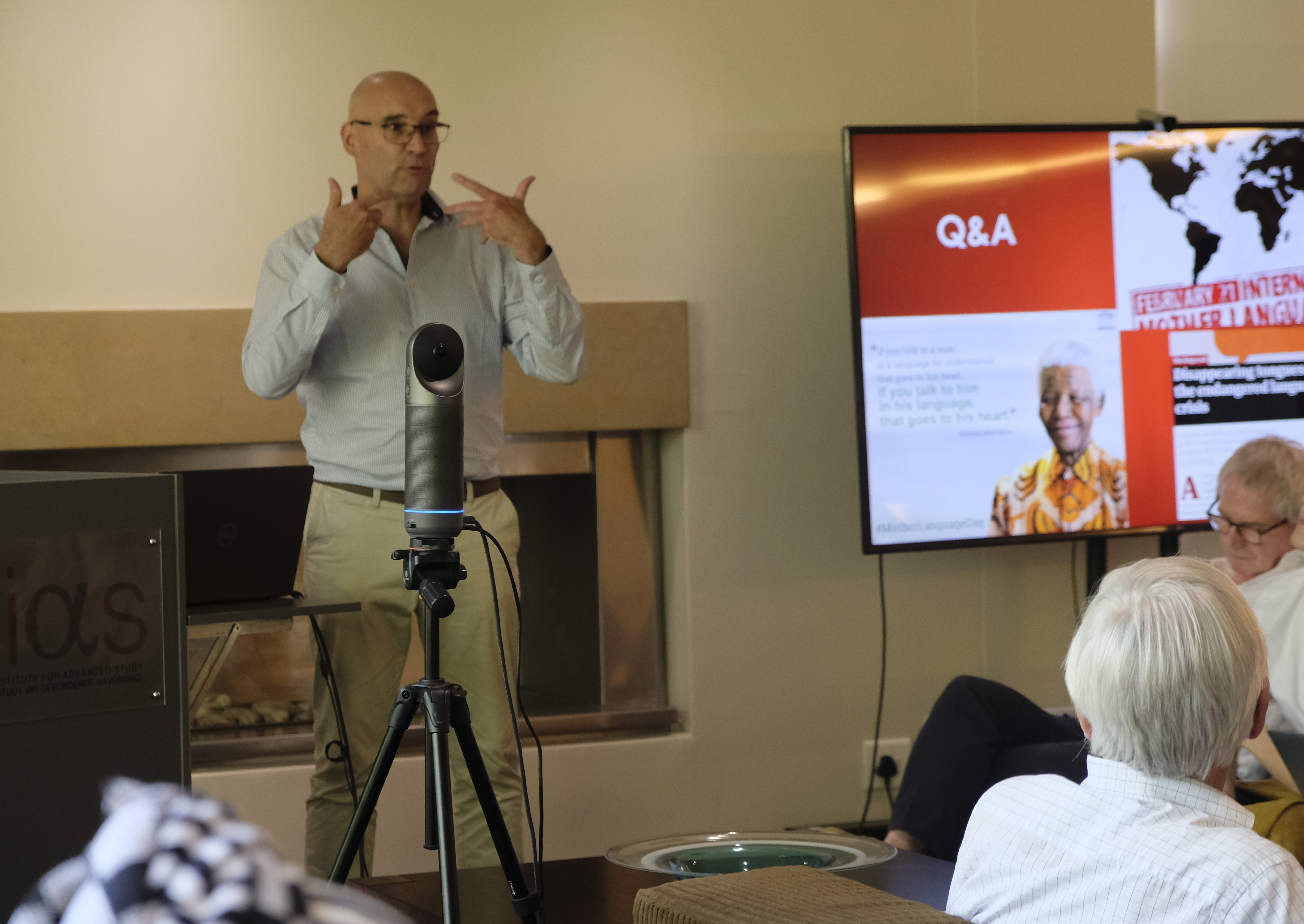 Photo of Against isolation - multilingualism, transnationalism and literary dialogue in Dutch-Afrikaans formations - Fellows' seminar by Yves T'Sjoen